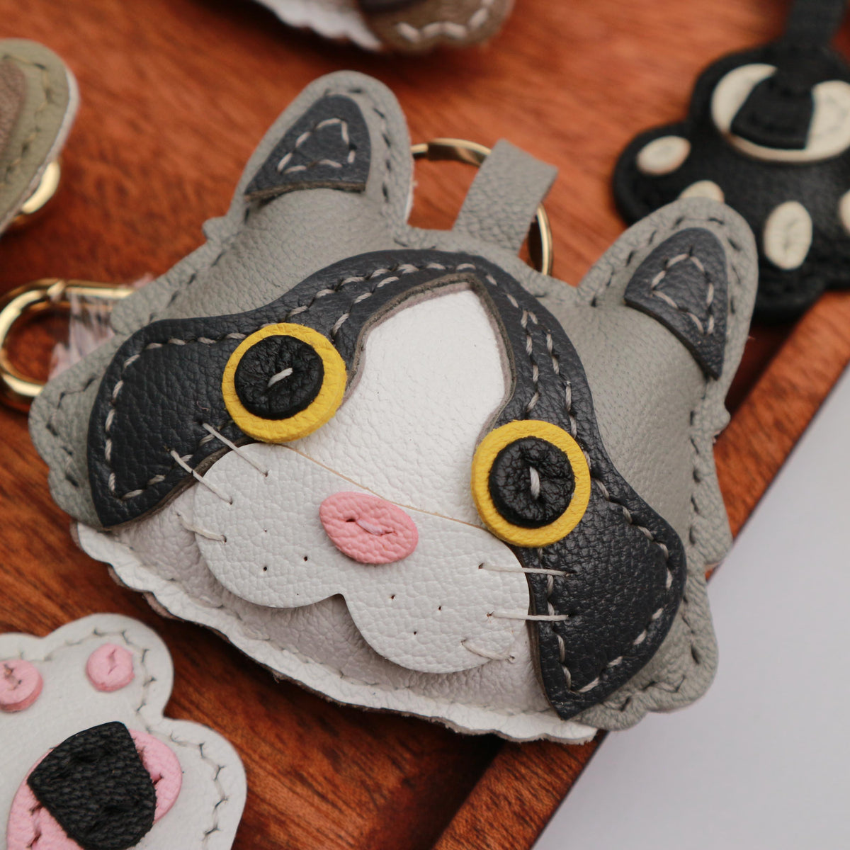 Handmade Leather Cat Charm,Leather Bag Charm, Leather Handbag and Purse Charm, Cute Cat Keychain, book bag charm,Handmade car mirror charm