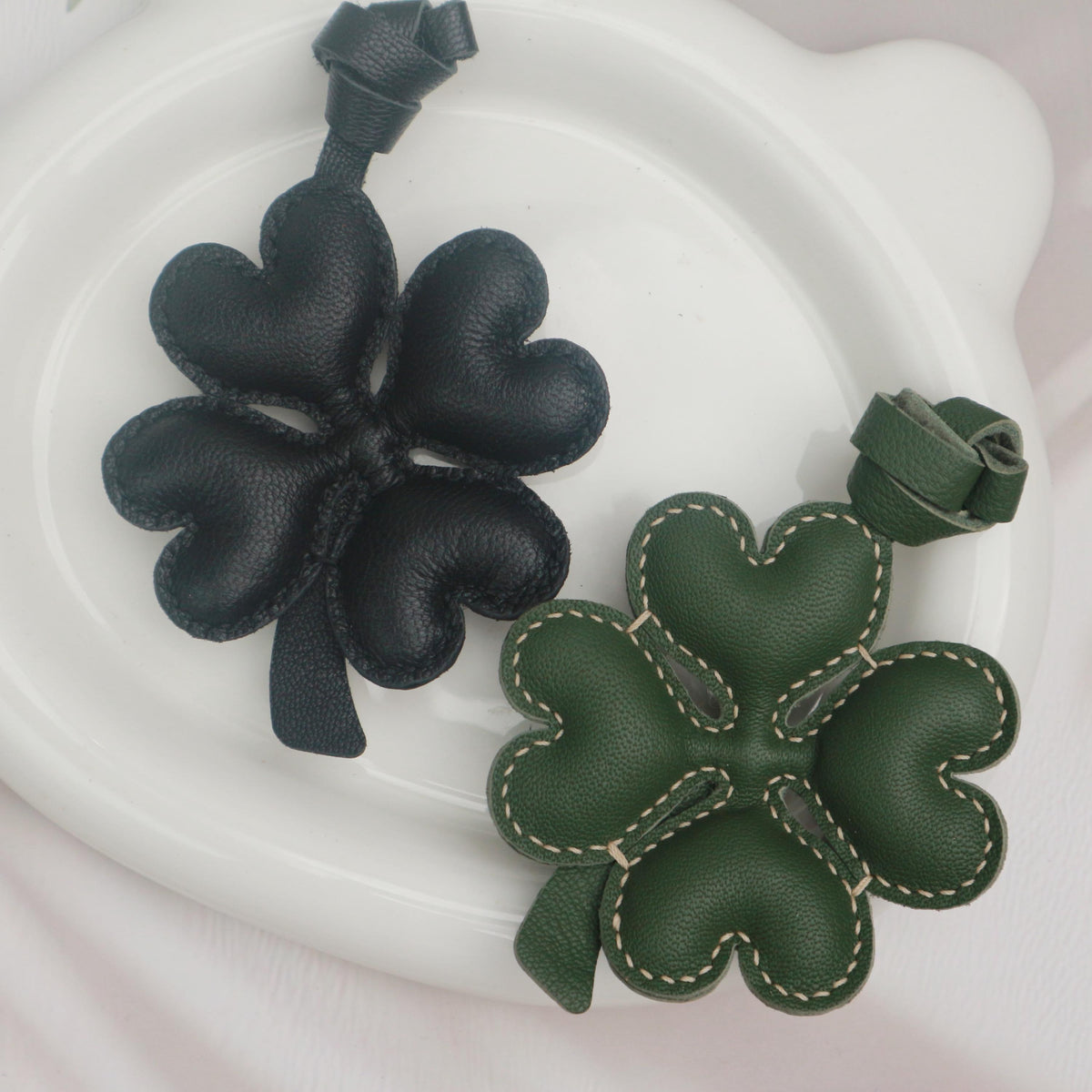 Leather Four Leaf Clover  Charm, Handmade Leather Clover Bag Charm, Leather Handbag & Purse Charm, Clover Keychain,Plant Lover Gift Ideas